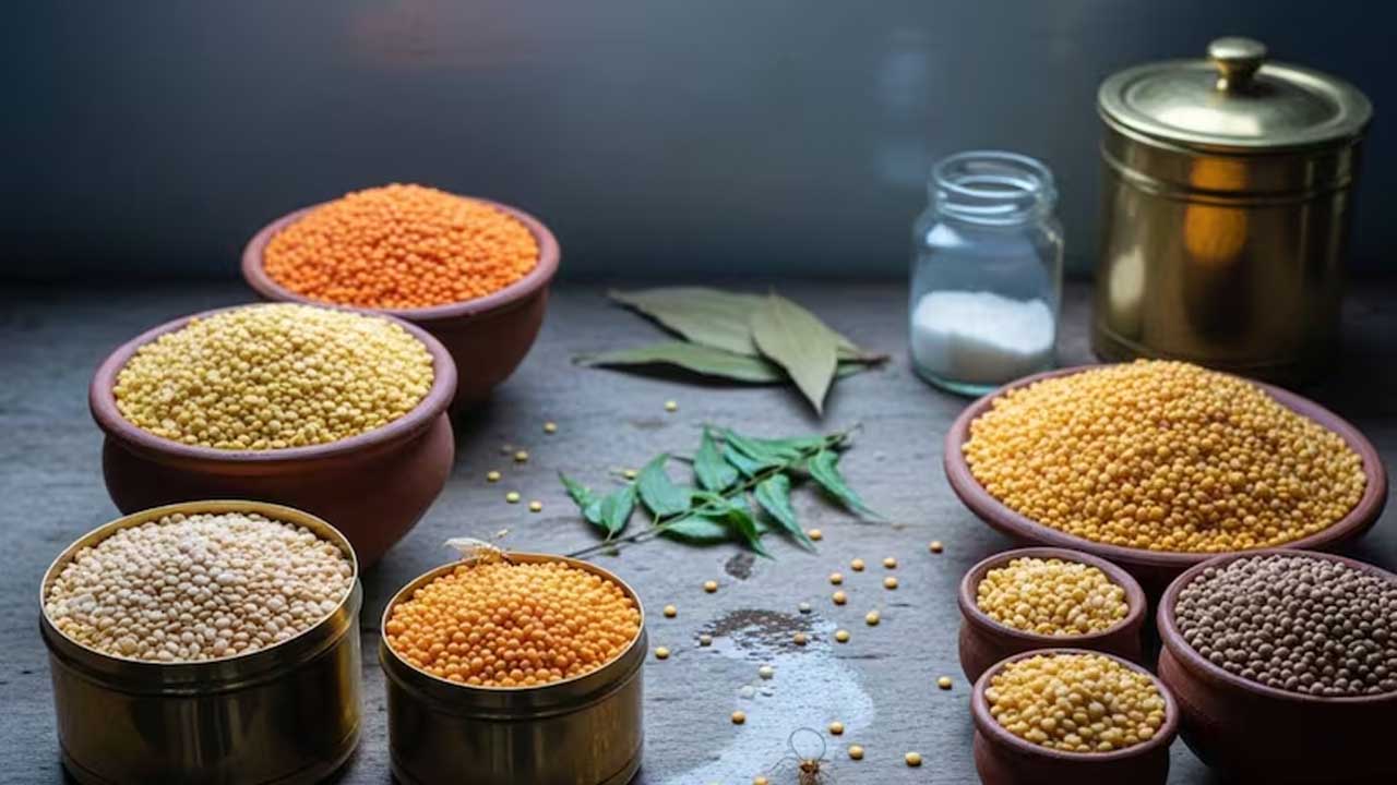 Kitchen Tips: పప్పు డబ్బాల్లో పురుగులు ఉన్నాయా..? అయితే ఈ 7 టిప్స్ మీ కోసం..