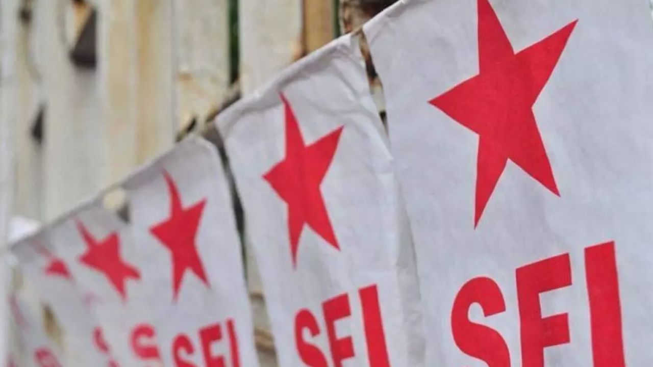 neet paper leak sfi demands dharmendra pradhans resignation aisf protests engineering fee hike