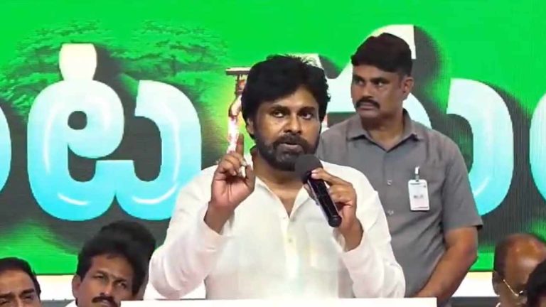 Deputy CM Pawan Kalyan: నేను హోం మినిస్టర్ కాదు.. అది క్రిమినల్స్ అదృష్టం.. లా అండ్ ఆర్డర్‌పై పవన్ ఘాటు వ్యాఖ్యలు..