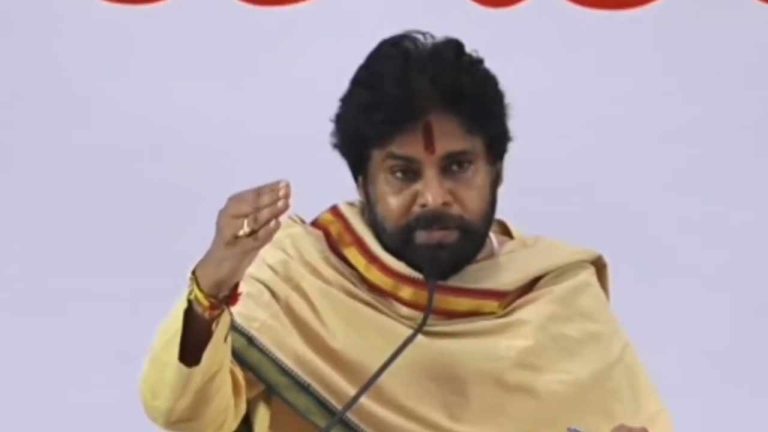 Pawan Kalyan: సంక్షేమ పథకాలపై పవన్‌ కల్యాణ్‌ ఆసక్తికర వ్యాఖ్యలు.. దానికి వైసీపీనే ఉదాహరణ..!