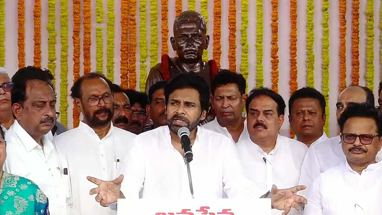 pawan kalyan pays tribute to potti sriramulu calls for an end to caste politics