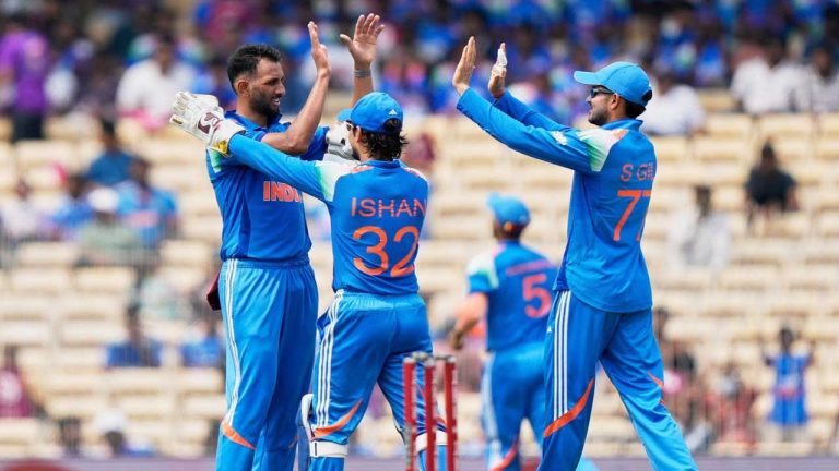 Ind Vs Afg: టాప్ ఆర్డర్‌ను నలిపేసిన ప్రసిద్ధ్.. వన్డేల్లో బెస్ట్ స్పెల్‌తో రికార్డు..