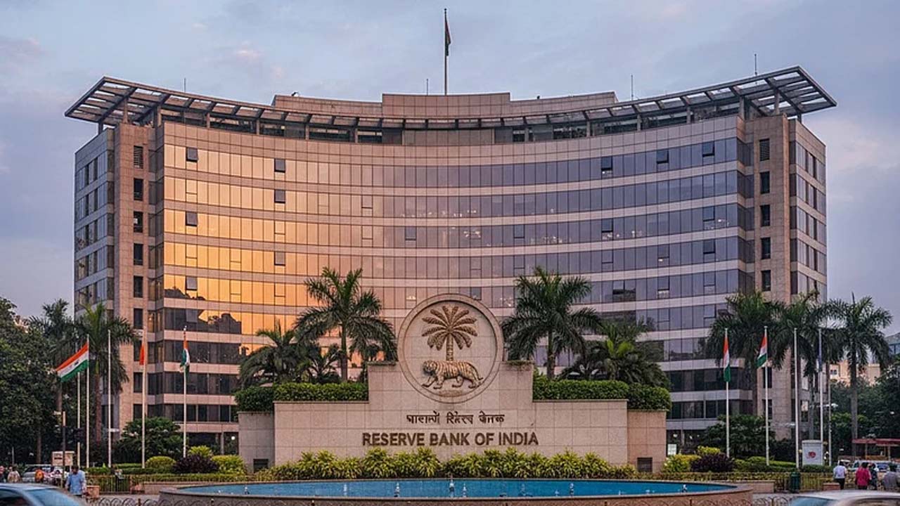 rbi bulletin weak monsoon could impact india growth inflation outlook