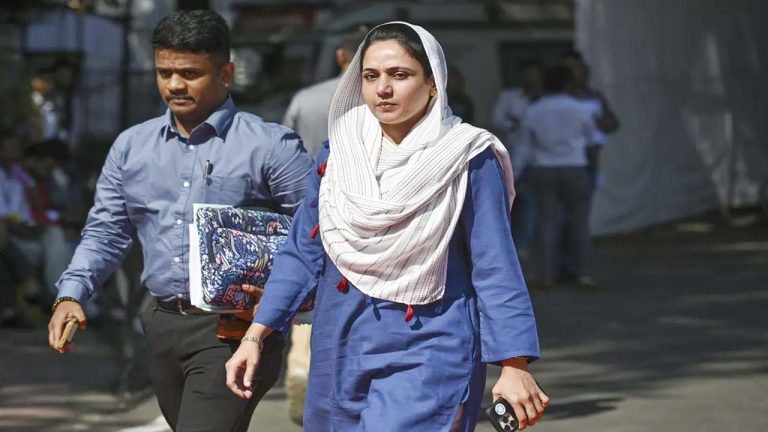 Sana Malik: పాకిస్తాన్‌లోని ఇస్లామిక్ చట్టాన్ని భారత్ లో అమలు చేయాలి.. ఎమ్మెల్యే సనా మాలిక్ సంచలన వ్యాఖ్యలు