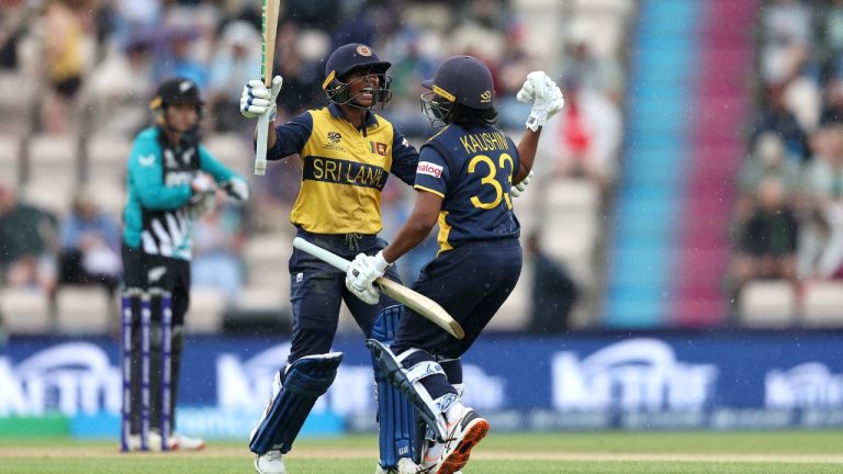T20 World Cup 2026లో సంచలనం.. శ్రీలంక చరిత్రాత్మక విజయం.. డిఫెండింగ్‌ ఛాంపియన్‌కు వరుసగా రెండో షాక్!