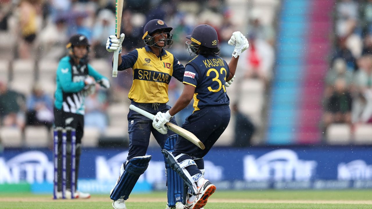 T20 World Cup 2026లో సంచలనం.. శ్రీలంక చరిత్రాత్మక విజయం.. డిఫెండింగ్‌ ఛాంపియన్‌కు వరుసగా రెండో షాక్!