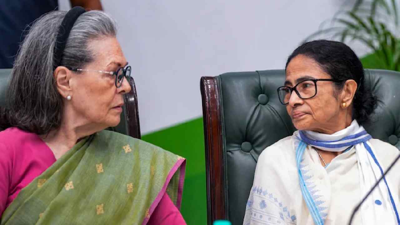 tmc congress merger buzz trinamool accepts rahul gandhis leadership says sources