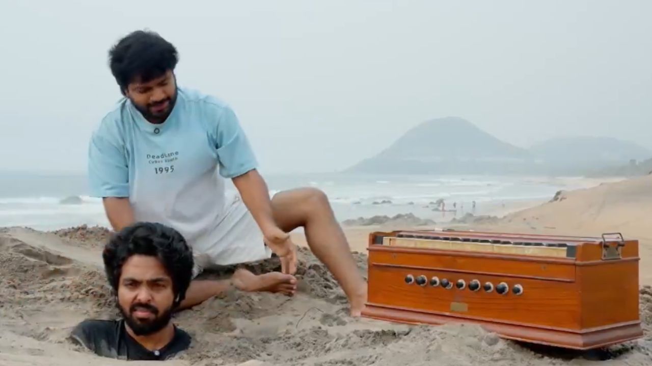 VenkyAnil5: నువ్వు మామూలోడివి కాదయ్య అనిల్.. మ్యూజిక్ డైరెక్టర్‌కు క్రేజీ వెల్‌కమ్! వీడియో చూశారా?