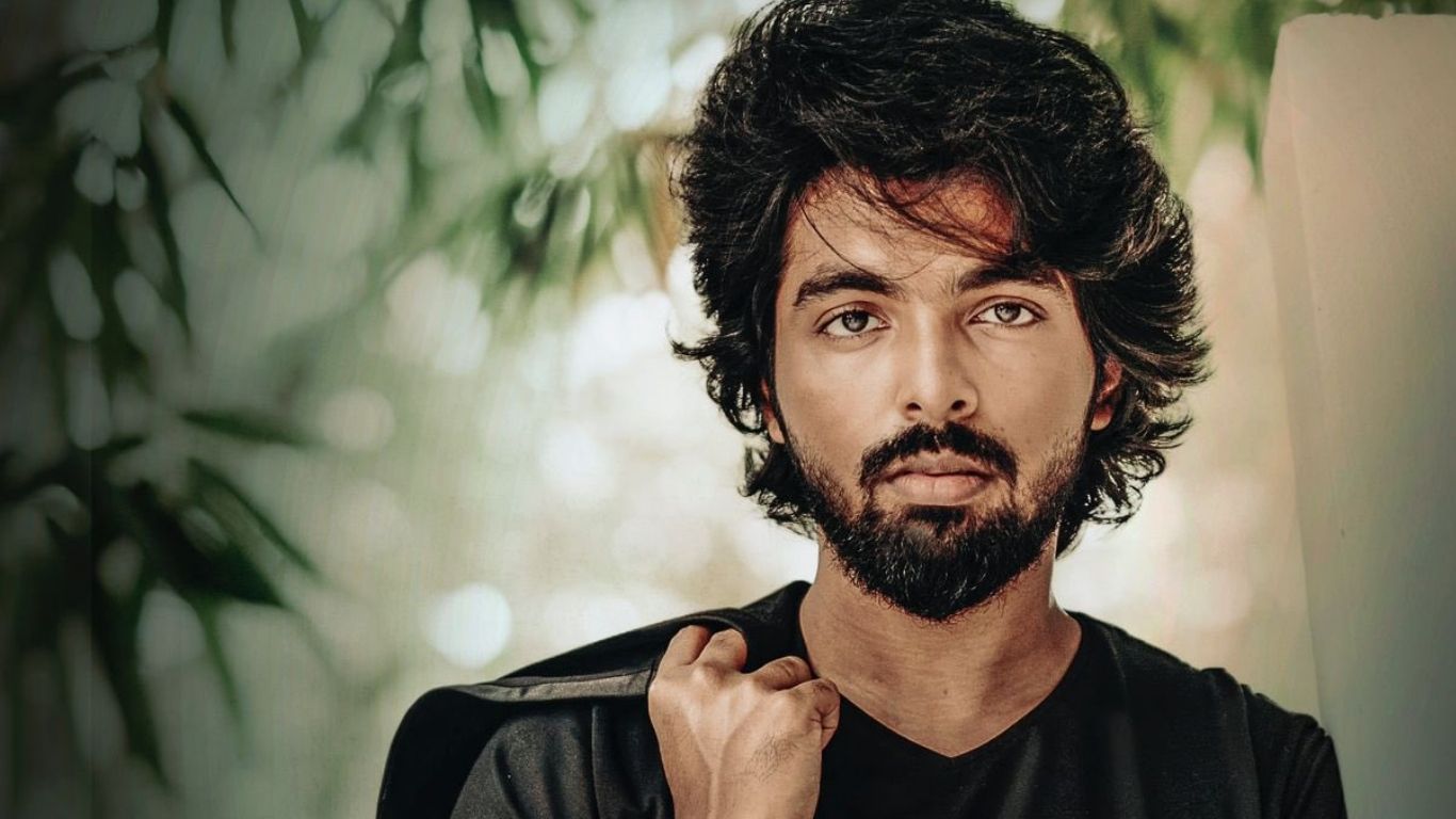 gv prakash loaded with movies busy composing for ravi teja suriya acting as hero
