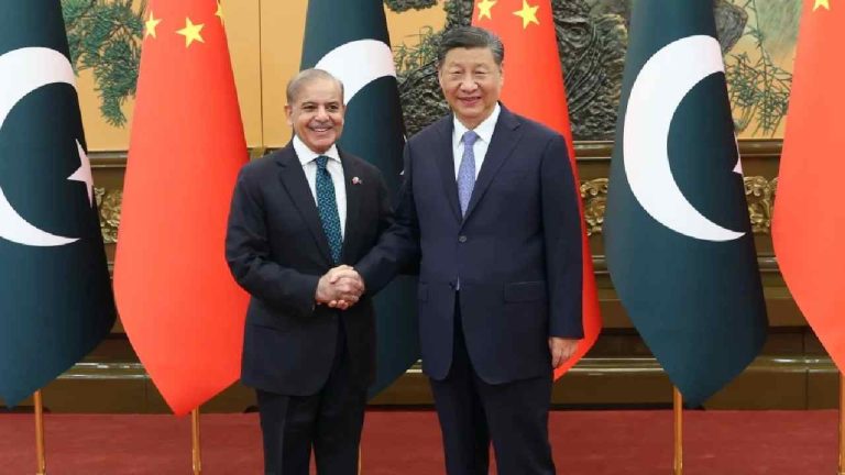 China-Pakistan: పాకిస్తాన్‌తో సంబంధాలకే చైనా ప్రాధాన్యం: జిన్‌పింగ్.