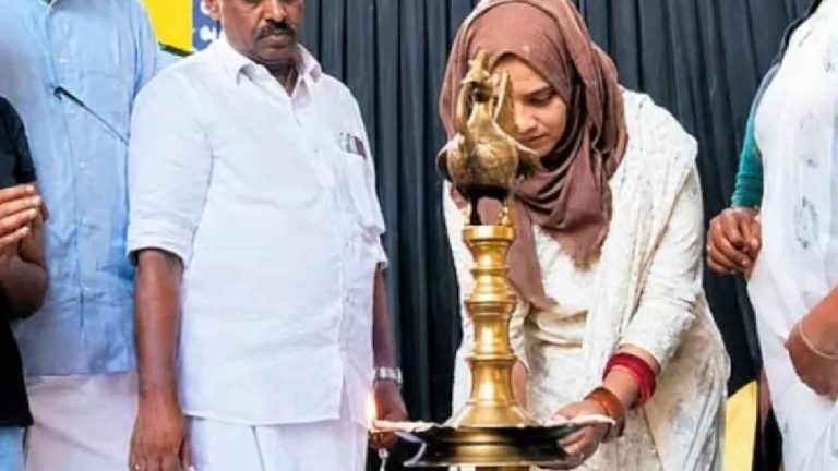 Kerala: “దీపం” వెలిగించడంపై రచ్చ.. వివాదంలో ముస్లిం మహిళా ఎమ్మెల్యే