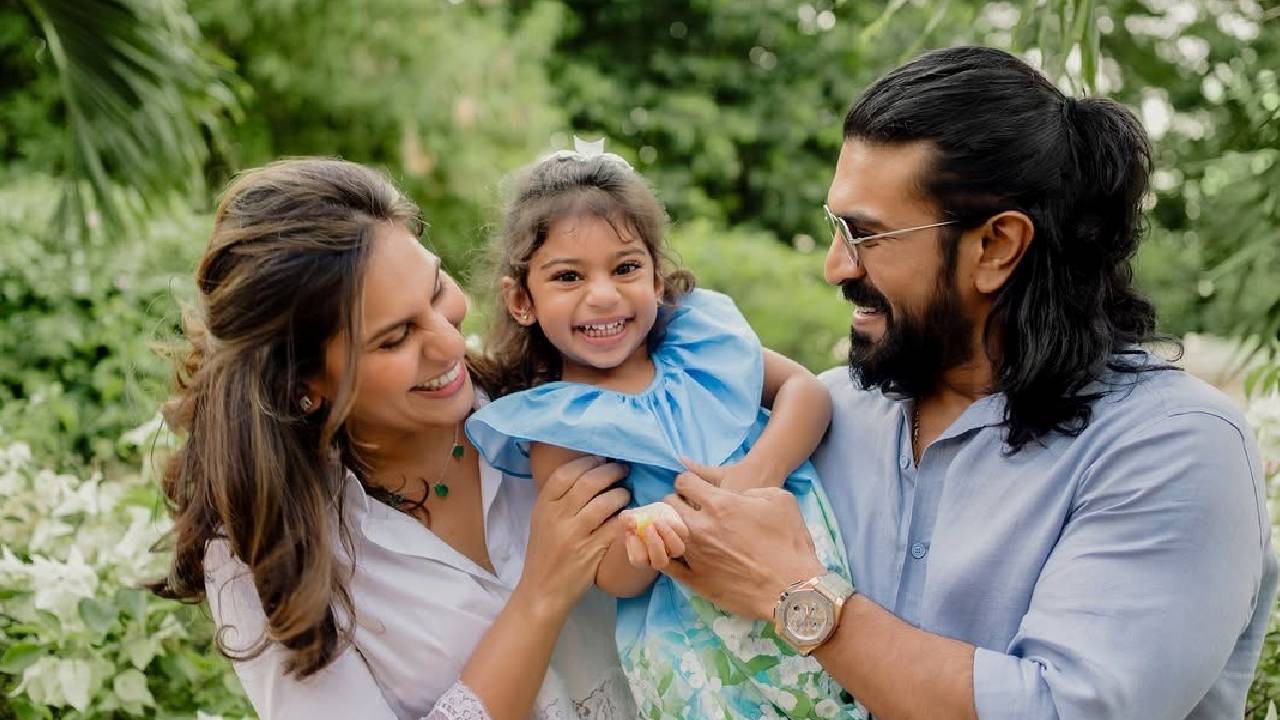 Klin Kaara: మెగా వారసురాలి పిక్ రిలీజ్… క్లిన్ కార ఎంత క్యూట్ గా ఉందో చూశారా!
