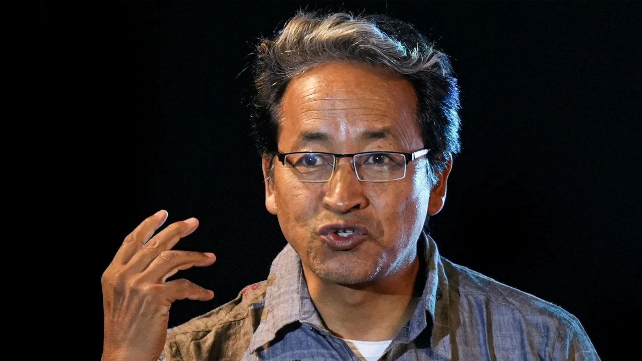 sonam wangchuk: “మాకు మంత్రి పదవులపై ఆశ లేదు”.. విద్యా వ్యవస్థ లోపాలపై సోనామ్ వాంగ్‌చుక్ కీలక వ్యాఖ్యలు..