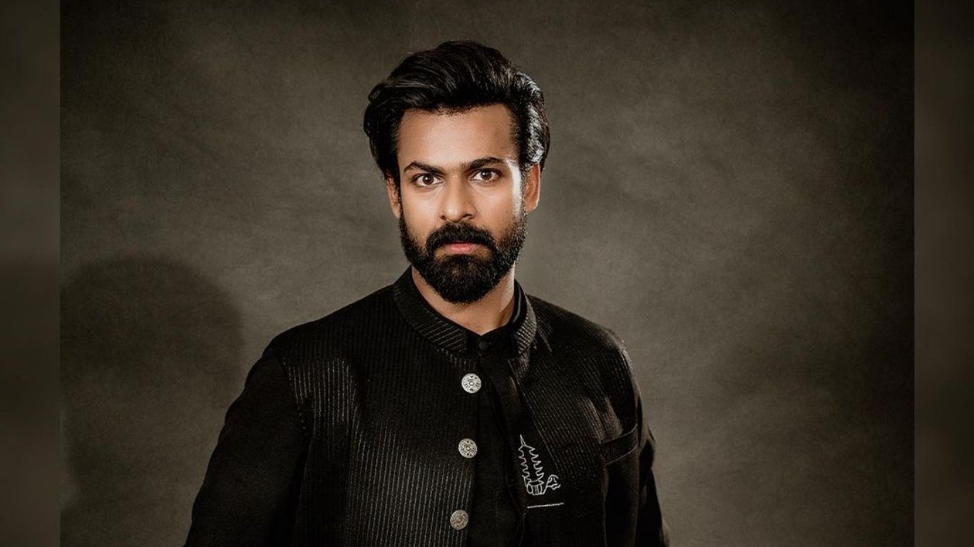 Mega Hero : 100 కథలు రిజెక్ట్ చేసి ఎట్టకేలకు కొత్త సినిమాను లైన్ లో పెట్టిన యంగ్ హీరో