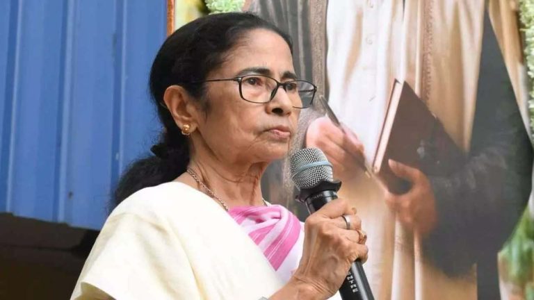 Bengal: బెంగాల్ రాజకీయాల్లో కొత్త చర్చ! మమతకు కాంగ్రెస్ ఆహ్వానం