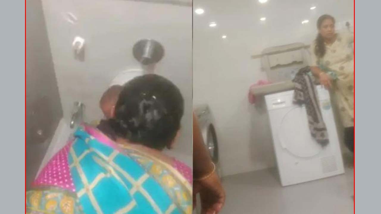 Daycare Abuse: మీకు మనసెలా వచ్చిందమ్మా.. టాయిలెట్ జెట్‌తో నీళ్లు చల్లి, వాషింగ్ మెషీన్‌లో బంధించి చిన్నారిపై చిత్రహింసలు
