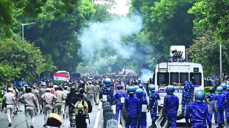 CJP: కాక్రోచ్ ఉద్యమం ఎటు పోతోంది.? పేపర్‌ లీక్‌పై నిరసన అయితే దాడులు, విద్వేష నినాదాలు ఎందుకు.?
