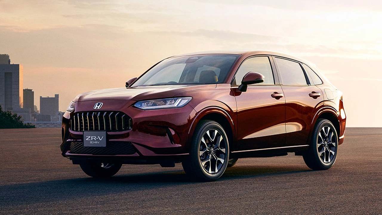 Honda ZR-V: హోండా ZR-V భారత్‌లో లాంచ్.. 7.9 సెకన్లలో 100 km/h స్పీడ్, స్ట్రాంగ్ హైబ్రిడ్ ఇంజిన్‌తో ప్రీమియం SUV