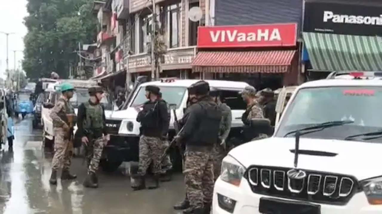 Anantnag Terror Attack: జమ్మూ కాశ్మీర్‌లో ఉగ్రదాడి.. కాల్పుల్లో హెడ్ కానిస్టేబుల్ మృతి