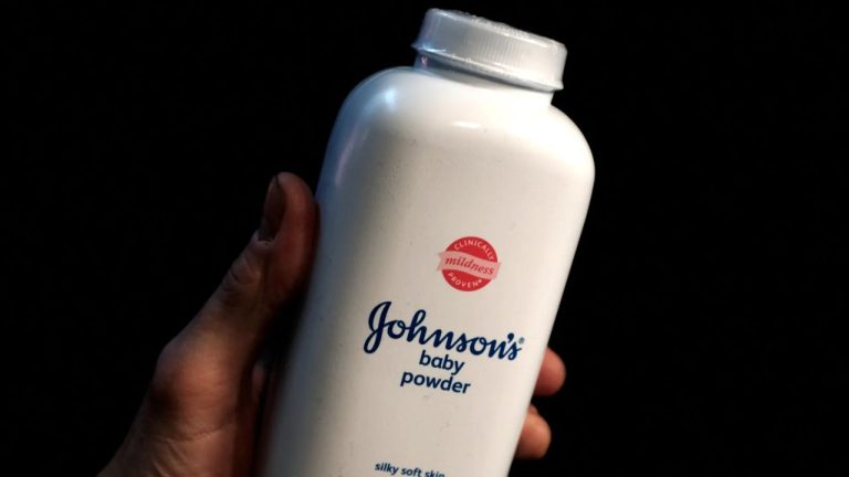 Johnson & Johnson: వేల కోట్ల సెటిల్‌మెంట్‌కి రెడీ అయిన ప్రపంచ దిగ్గజ కంపెనీ.. అక్షరాల రూ.52 వేల కోట్లు ఇవ్వడానికి డీల్!