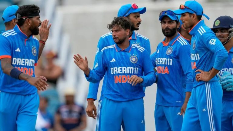 Team India: 200 వికెట్స్ తీసినా విలువ లేదా.. ఇక రిటైర్ అవ్వడమే బెటరా?
