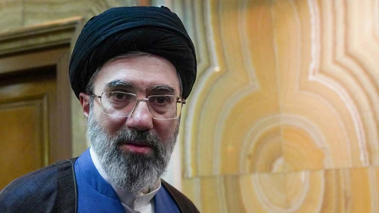 Mojtaba Khamenei: హిజ్బుల్లాకు ఇరాన్ మద్దతు.. “జిహాద్, ప్రతిఘటనే ఏకైక మార్గం”.. మొజ్తబా ఖమేనీ కీలక వ్యాఖ్యలు