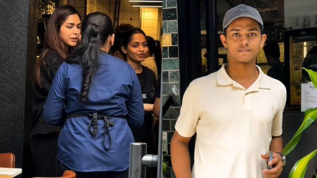Mrunal Thakur: ధనుష్ తో బ్రేకప్, క్రికెటర్ తో డేటింగ్‌.. వైరల్ అవుతున్న మృణాల్ ప్రేమ ముచ్చట్లు