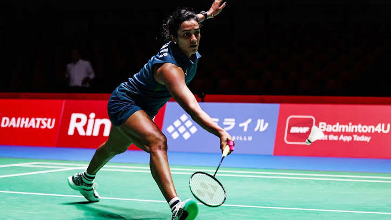 PV Sindhu: జపాన్ ఓపెన్‌లో పీవీ సింధు చరిత్ర.. 16 ఏళ్ల తర్వాత సెమీస్‌లోకి దూసుకెళ్లిన రెండో భారత మహిళా షట్లర్