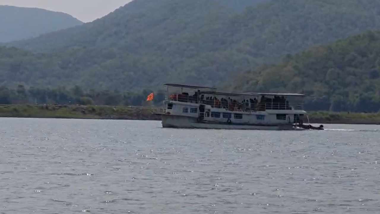 papikondalu boat tour resumes after 18 days following safety clearance
