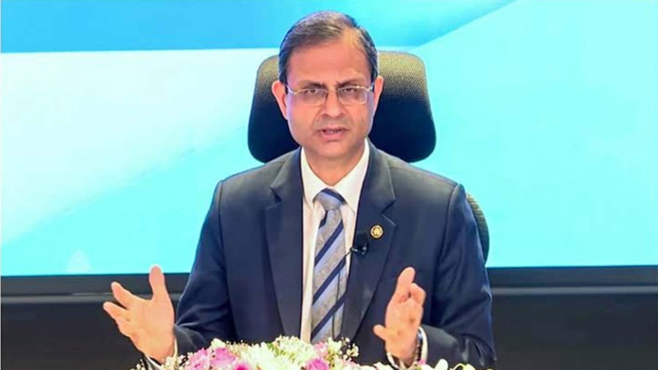 rbi governor sanjay malhotra warns west asia war risks india economy