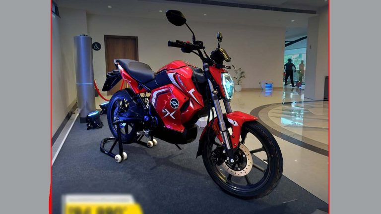 Revolt RVX: రివోల్ట్ నుంచి కొత్త RVX ఎలక్ట్రిక్ బైక్ లాంచ్.. 160KM రేంజ్, 90kmph టాప్ స్పీడ్‌