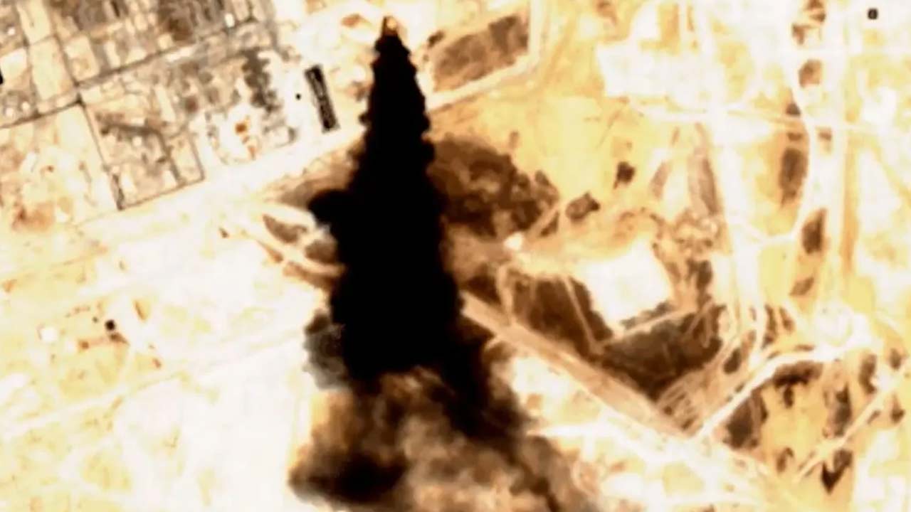 Abqaiq Refinery Fire: ఇరాక్‌ డ్రోన్ దాడులు.. సౌదీ అరేబియాలోని అబ్‌కైక్ ఆయిల్ రిఫైనరీలో భారీ అగ్నిప్రమాదం