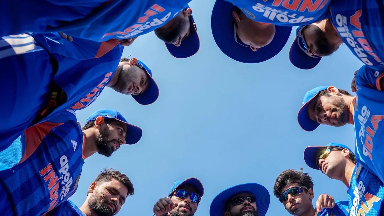 Indian Coaching Staff: భారత క్రికెట్ జట్టు కోచింగ్ స్టాఫ్‌లో మార్పులు.. ఆ ఇద్దరికి బీసీసీఐ స్వస్తి..