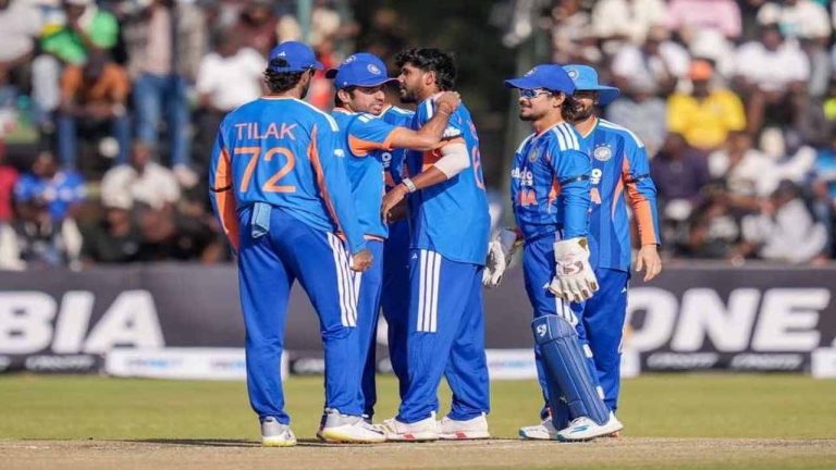 VVS Laxman: జింబాబ్వే సిరీస్ క్లీన్ స్వీప్ చేసిన టీమిండియా.. వీవీఎస్ లక్ష్మణ్‌పై ప్రశంసల జల్లు..
