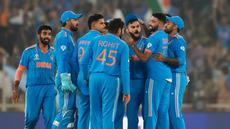 World Cup 2027: వరల్డ్‌ కప్‌లో అతడు ఉండాల్సిందే.. లేదంటే టీమిండియాకు కప్పు కష్టమే!
