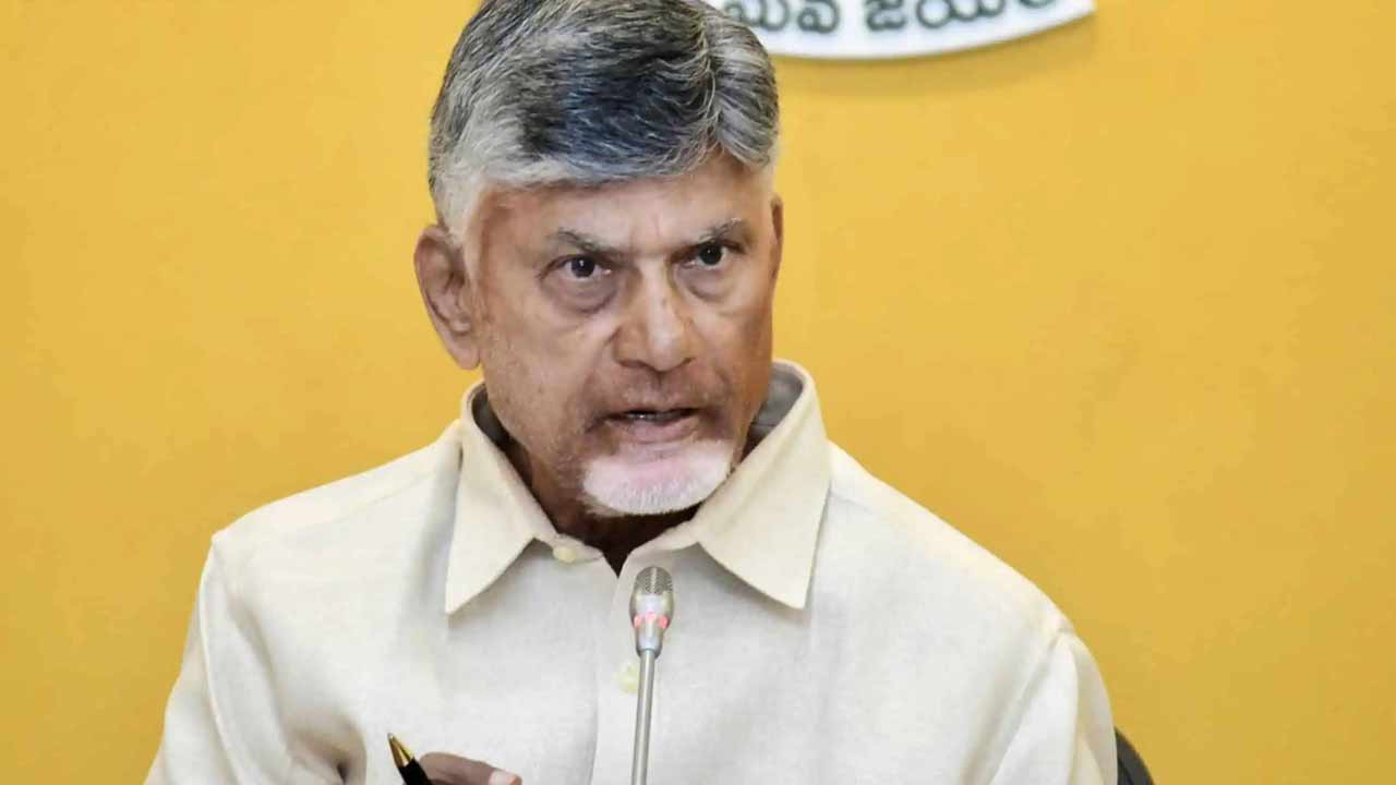 CM Chandrababu : కుప్పం నుంచే విజయదుందుభి.. మున్సిపల్, స్థానిక ఎన్నికల్లో క్లీన్ స్వీప్ చేయాలి