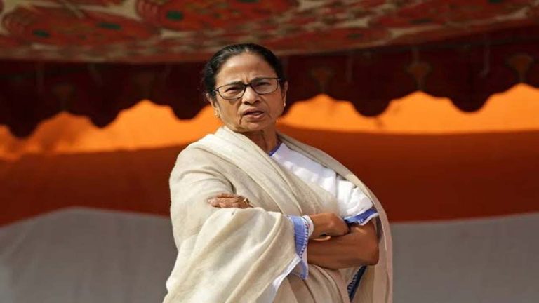 Mamata Banerjee-EC: మమతా బెనర్జీకి ఈసీ లేఖ.. 4 రోజుల్లో వివరణ ఇవ్వాలని ఆదేశం