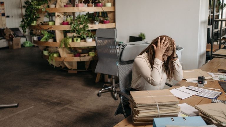 Toxic Work Culture: వాష్‌రూమ్‌కి వెళ్లిన టైమ్ కూడా కౌంట్ చేశాడు..మేనేజర్‌ మైండ్‌సెట్‌పై ఉద్యోగి ఆవేదన