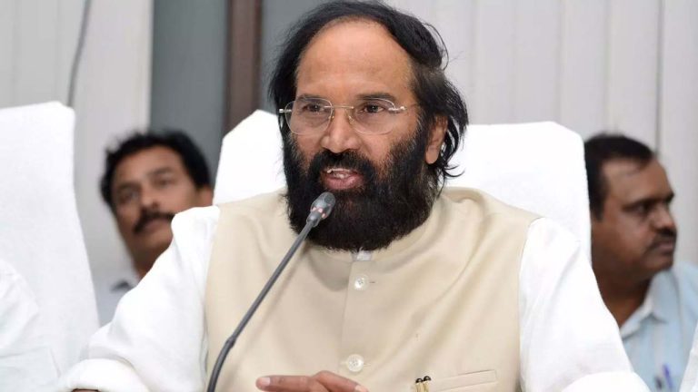 Uttam Kumar Reddy : కమిషన్ల కక్కుర్తి వల్లే కాళేశ్వరం కూలిపోయింది