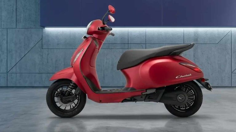 Bajaj Chetak Sales Surge 307 Percent: రూ.35 ఛార్జింగ్‌తో 153 కిలో మీటర్లు..! ఏకంగా 307 శాతం పెరిగిన అమ్మకాలు
