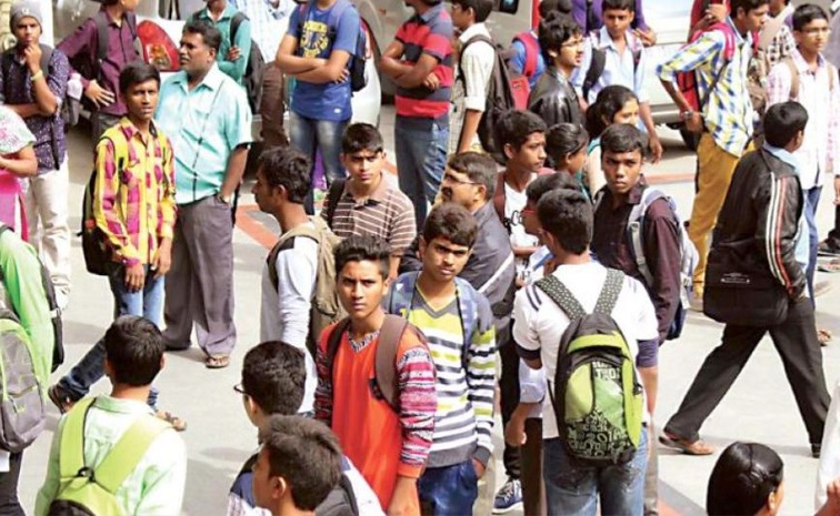 ap colleges bandh august 5 abvp demands fee reimbursement