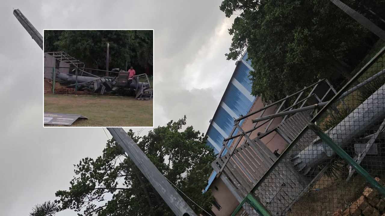visakhapatnam railway stadium floodlight collapses due to strong winds major mishap averted