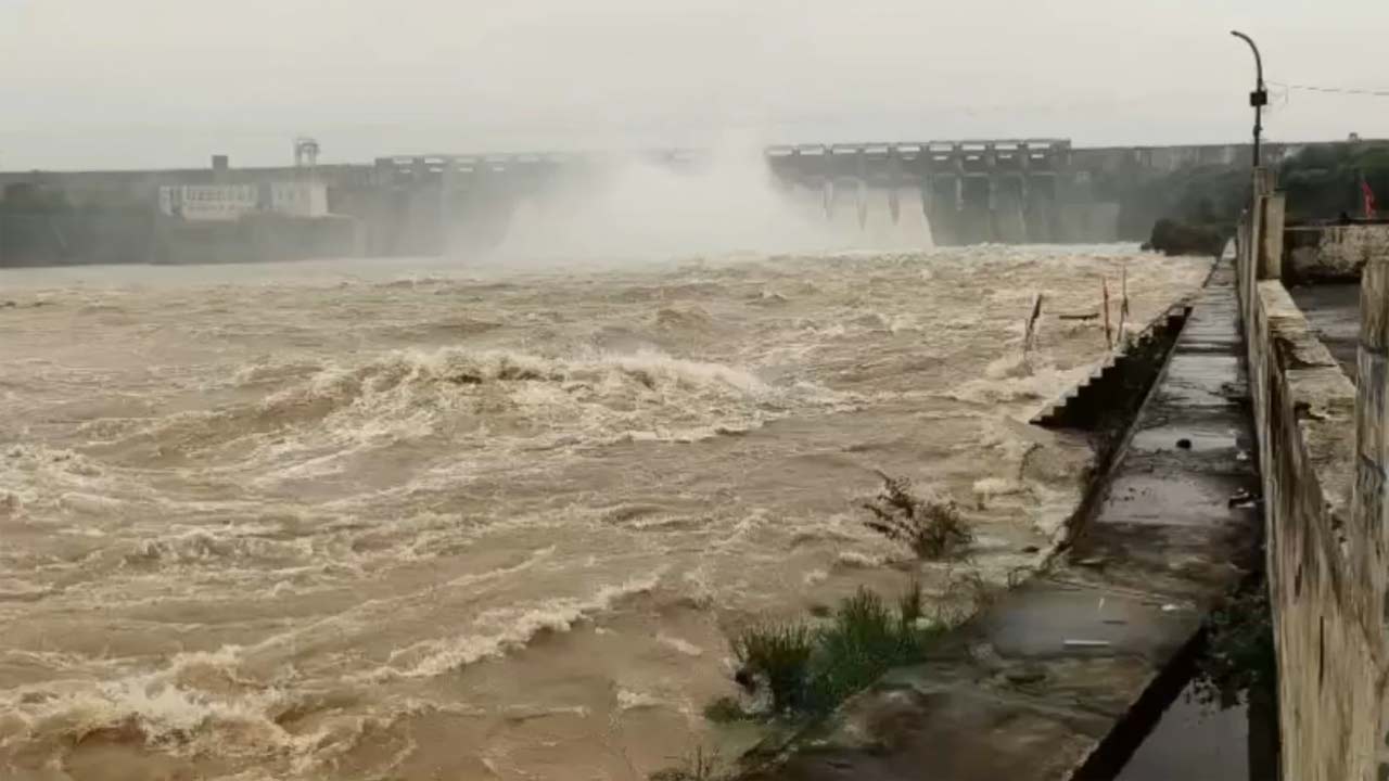 Floods2