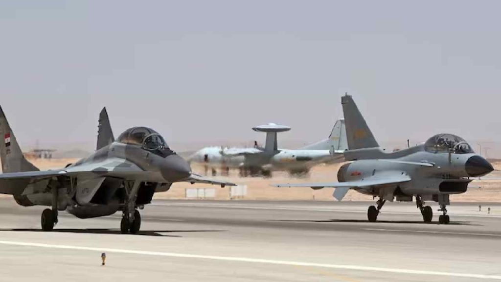 Rafale Vs J 16