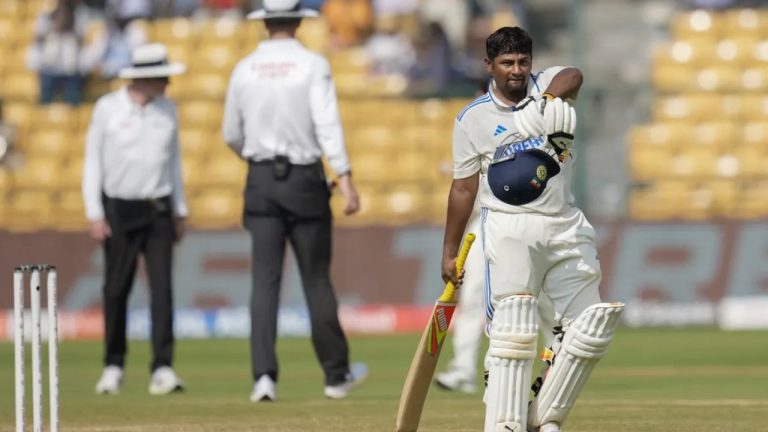 Sarfaraz Khan: ప్లేయింగ్ 11లో చోటు దక్కలేదు.. అయినా తగ్గేదేలే.. మ్యాచ్ ఆసాంతం సర్ఫరాజ్ ఏం చేశాడంటే!