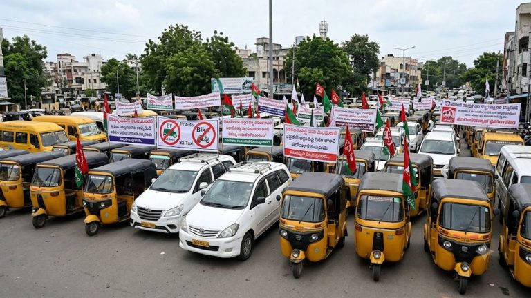 Telangana Auto, Cab Strike: అర్ధరాత్రి నుంచి రాష్ట్రవ్యాప్తంగా ఆటో, క్యాబ్‌, స్కూల్‌ వ్యాన్స్ బంద్‌..