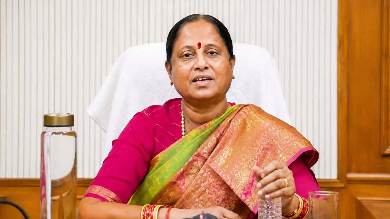 Konda Surekha : కొండా సురేఖ రివర్స్ కౌంటర్.. ‘నా కూతురు మాటలకు నేనెందుకు?’