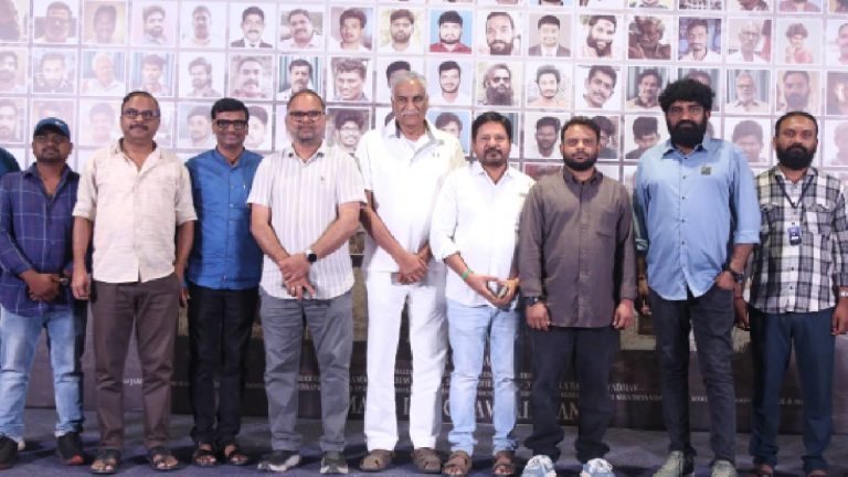 Kotha Cinema: హైదరాబాద్‌లోనే సినిమాలెందుకు తీయాలంటూ 100 మందితో సింగరేణి కుర్రాడు “కొత్త సినిమా”!**