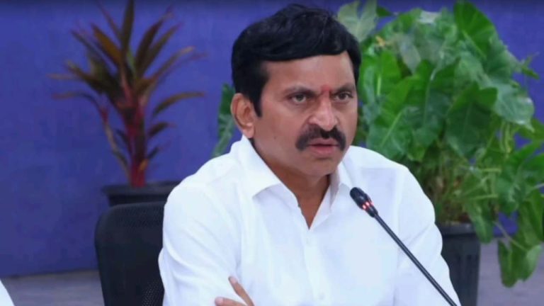 Ponguleti Srinivas : అధికారులపై మంత్రి యాక్షన్.. తహసీల్దార్ సస్పెండ్.!