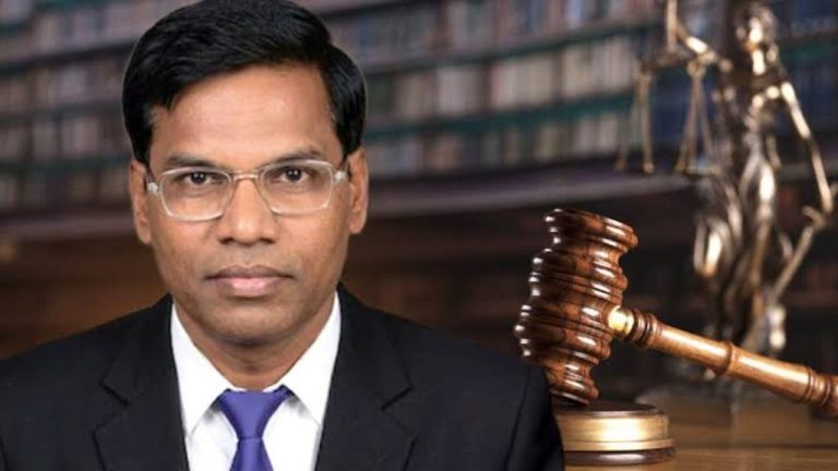 Explainer: 4 నెలలు.. 22 ఉ*రిశిక్షలు.. నేరస్థుల గుండెల్లో రైళ్లు పరిగెత్తించిన ఈ తీర్పుల వెనుక ఉన్న జడ్జీ ఎవరు?